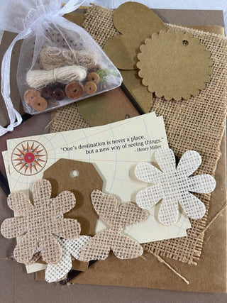 Studio Boutique - Mini Burlap Kit - Scrap Of Your Life 